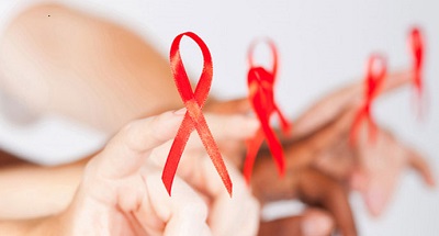 Британские медики обнаружили, что в среднем каждый десятый ВИЧ-инфицированный ребенок не заболевает СПИДом