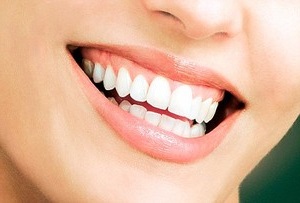 Рекомендации о том, как сохранить здоровье зубов до старости